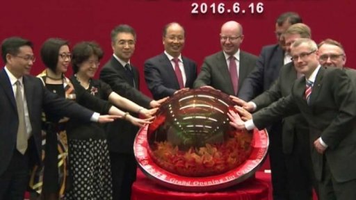 Premiér Sobotka v Číně