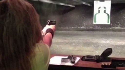 Vyšetřování střelby v Orlandu a americký přístup ke zbraním