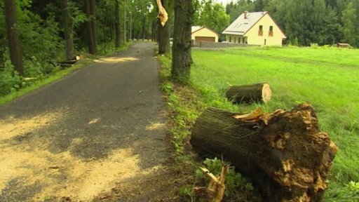 Škody po noční bouřce