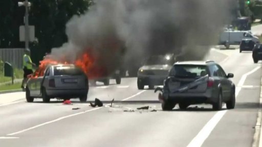 Požár automobilu v Kopřivnici