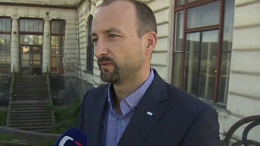 13 let oprav hlavního nádraží