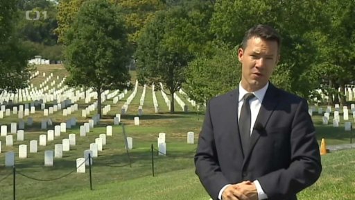 Pohřeb válečné pilotky na Arlingtonu