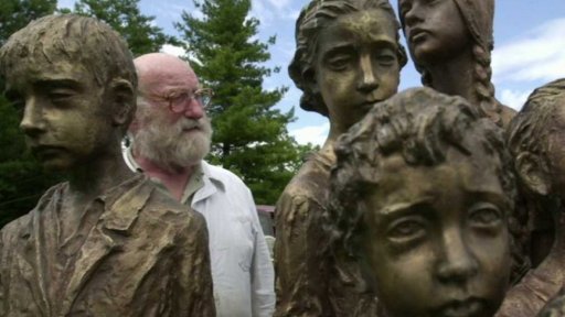 Soud kvůli spoluautorství sousoší v Lidicích