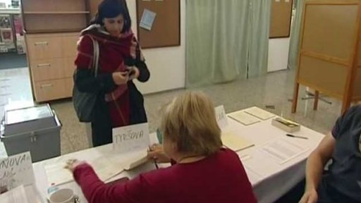 Prezidentovy výtky i pochvaly stran a hnutí