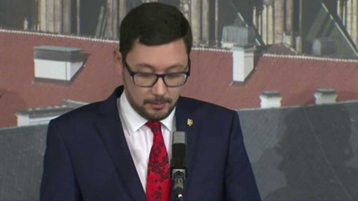 Výzva k ocenění J. Bradyho