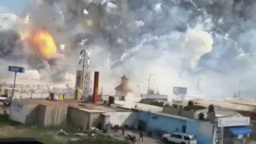 Exploze pyrotechniky v Mexiku