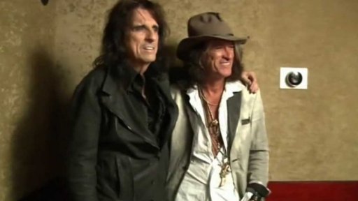 Joe Perry byl hospitalizován