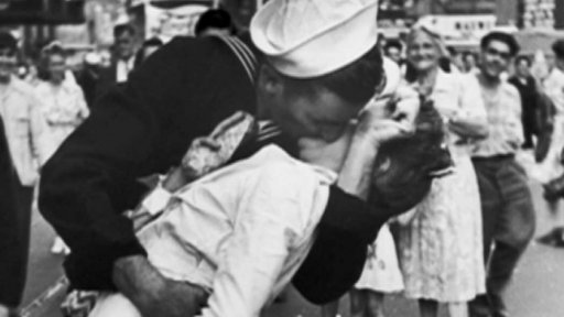 Zemřela ikona konce války