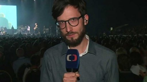 Žbirka na turné s hosty