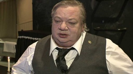 Spalovač mrtvol v Divadle Petra Bezruče