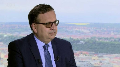 Jan Mládek (ČSSD), ministr průmyslu a obchodu; Luděk Niedermayer (nestr. za TOP09), poslanec EP