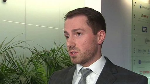 Dluhy Čechů dál rostou