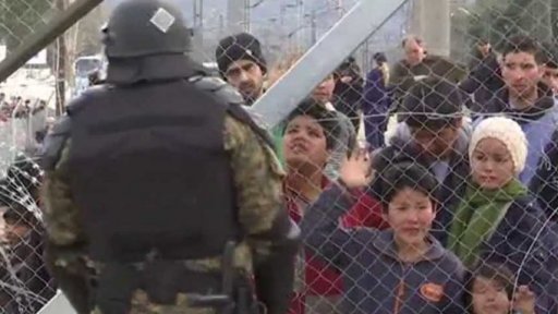 Napětí na řecko-makedonské hranici + rozhovor s V. Čolasovou