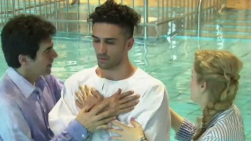 Uprchlíci konvertují ke křesťanství