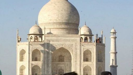 Tádž Mahal potřebuje očistu