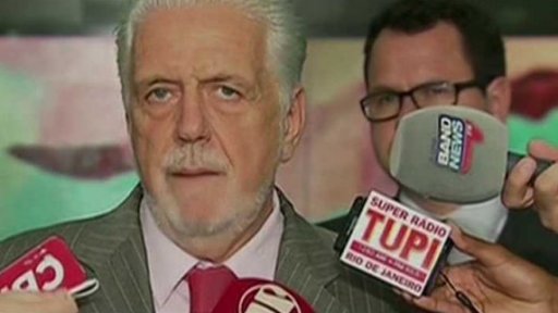 Brazilská vládní koalice se rozpadá + rozhovor s J. Němcem