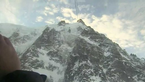 Záchrana z uvázlé lanovky