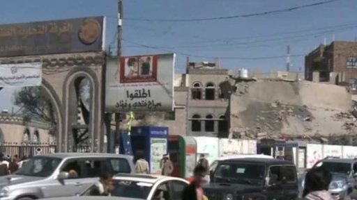 Sunnité a šíité válčí v Jemenu + rozhovor s T. Kaválkem