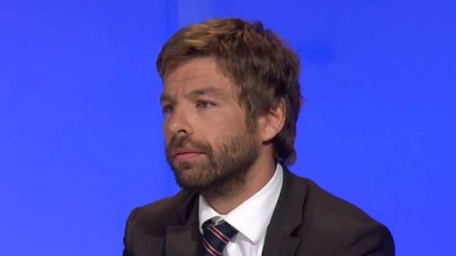 Vláda o reorganizaci policie - rozhovor a Hyde park