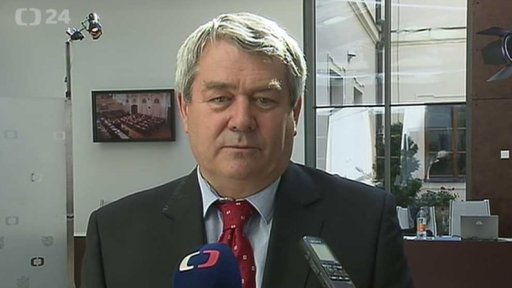 První tři dny nemoci nadále bez náhrad