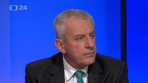 Zákon o neziskových nemocnicích - Hyde park a rozhovor