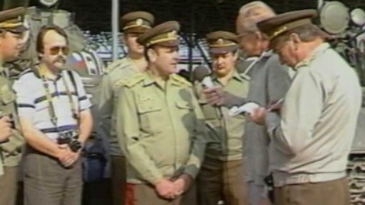 Rušení tankového pluku v Č. Budějovicích (1989)