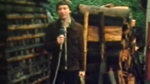 Nedostatek proutěných košťat (1983)