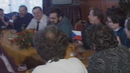 Setkání s Lechem Walesou (1990)