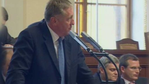 Vláda M. Topolánka nezískala důvěru (2006)