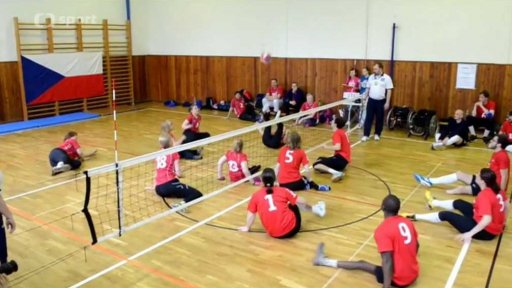 Za oponou: charitativní projekt "Pinkáme Pro"