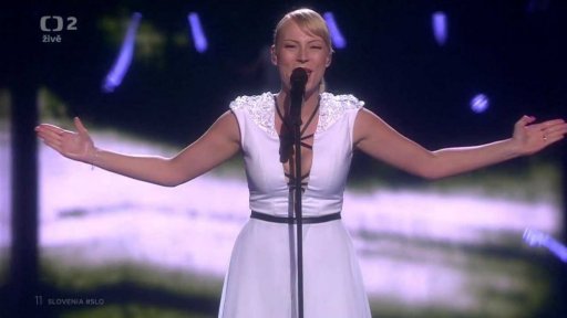 Slovinsko: ManuElla – Blue And Red