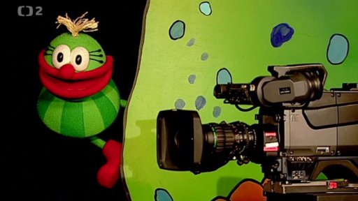 Jůheláci se účastní soutěže „Nejchytřejší plyšák“.