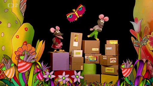 Otylka rozesměje obě Tryskomyšky, které se díky tomu přestanou trápit nad zmizelým sýrem.