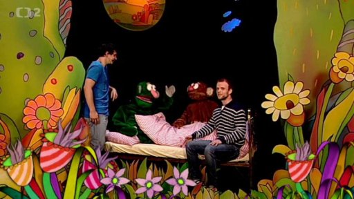 Filip a Tomáš zazpívají Jů pěknou písničku.