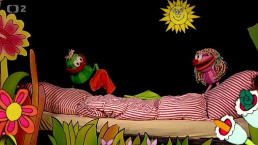 Muf a Fámula uspořádali polštářovou bitvu…