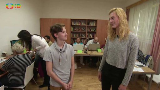 Společnost: Senioři mezi námi