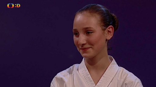 Host: Zlatý oříšek - Zuzana Tekely