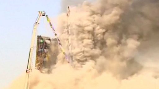 Zřícení nákupního střediska v Teheránu