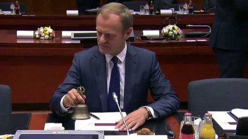 Rozkol na summitu EU kvůli Tuskovi