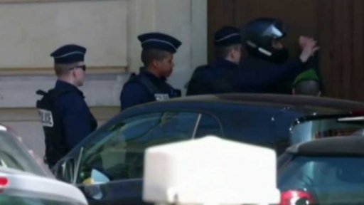 Střelba ve francouzské škole