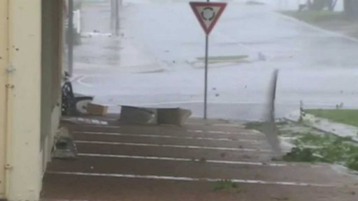 Ničivý cyklon Debbie