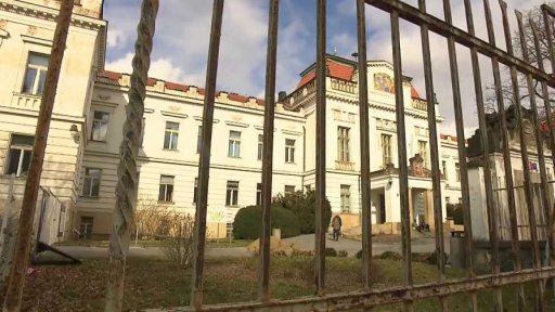 Trest za nedostatečný zásah proti vražedkyni ze Smíchova