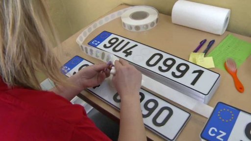 Bezpečnostní hologram na registračních značkách