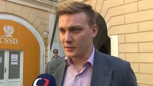 Hospodaření stran a hnutí