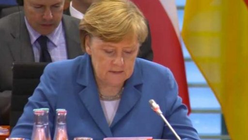 Český premiér u německé kancléřky