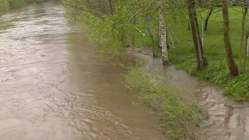 Kvlůli dešti hrozí zvedání hladin řek