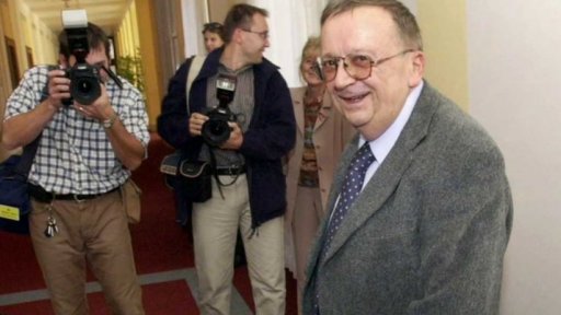 Zemřel Karel Čermák