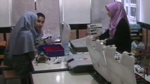 Dlouhá cesta afghánských studentek