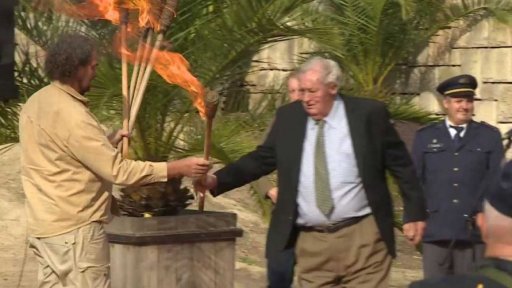 Pálení rohoviny z nosorožců