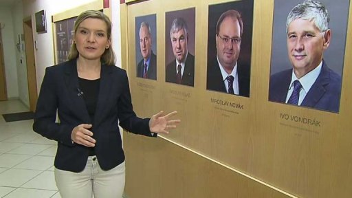 Hejtmani s mandátem poslance